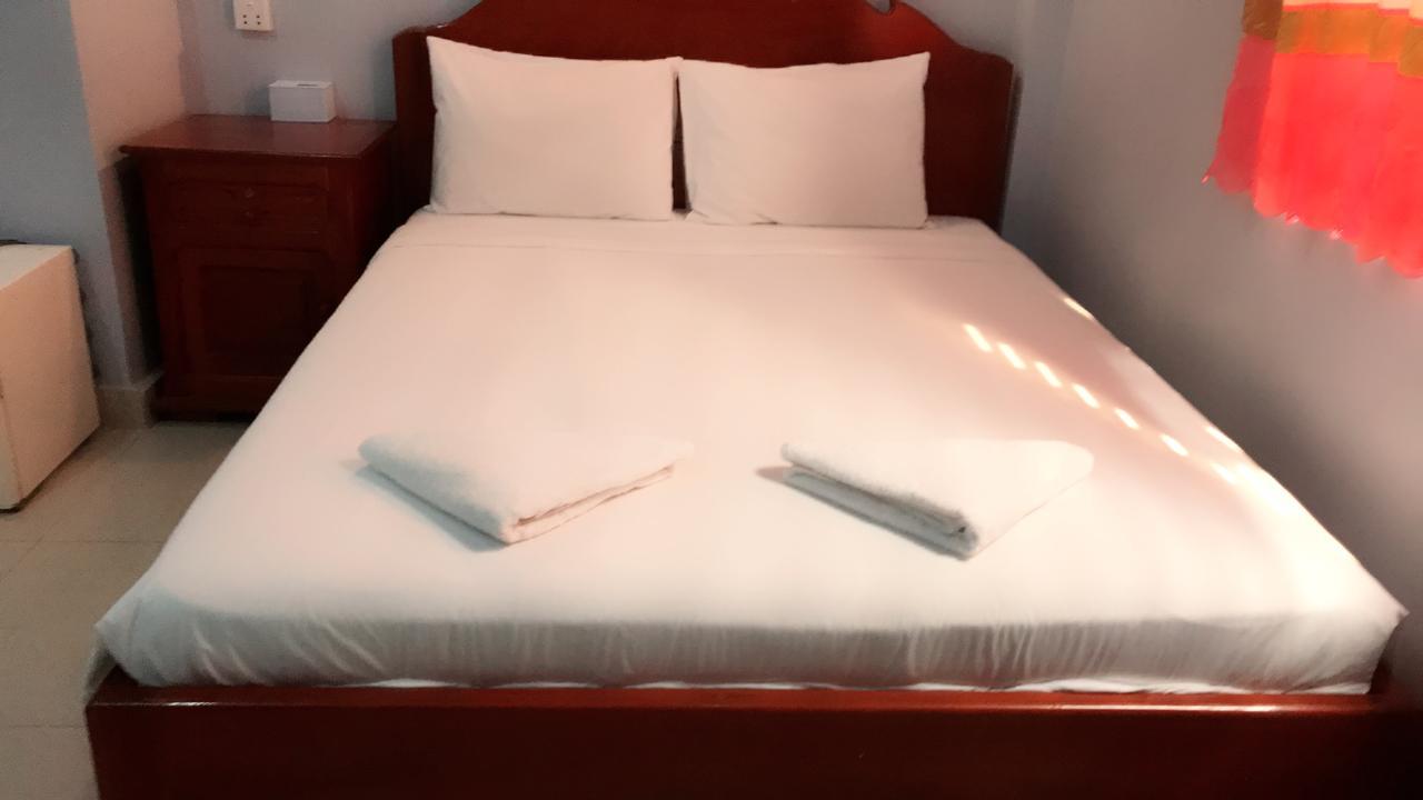 Khmer Village Guesthouse Пном Пен Екстериор снимка