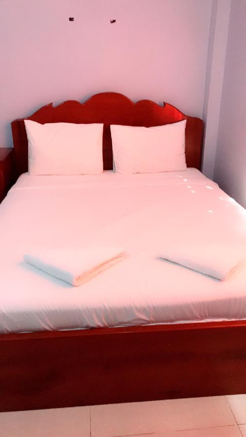 Khmer Village Guesthouse Пном Пен Екстериор снимка