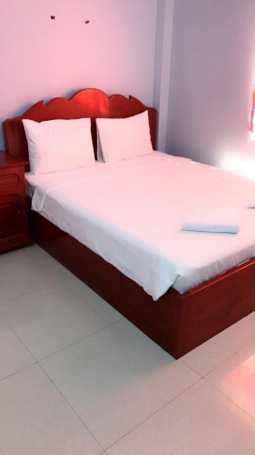 Khmer Village Guesthouse Пном Пен Екстериор снимка