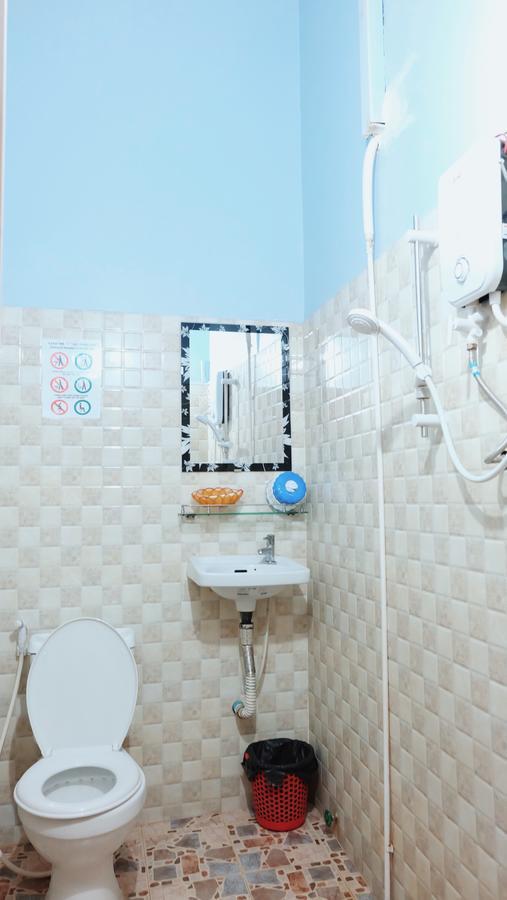 Khmer Village Guesthouse Пном Пен Екстериор снимка